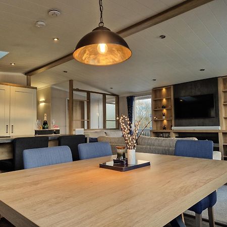 Hotchkin Lodge Woodhall Spa Buitenkant foto