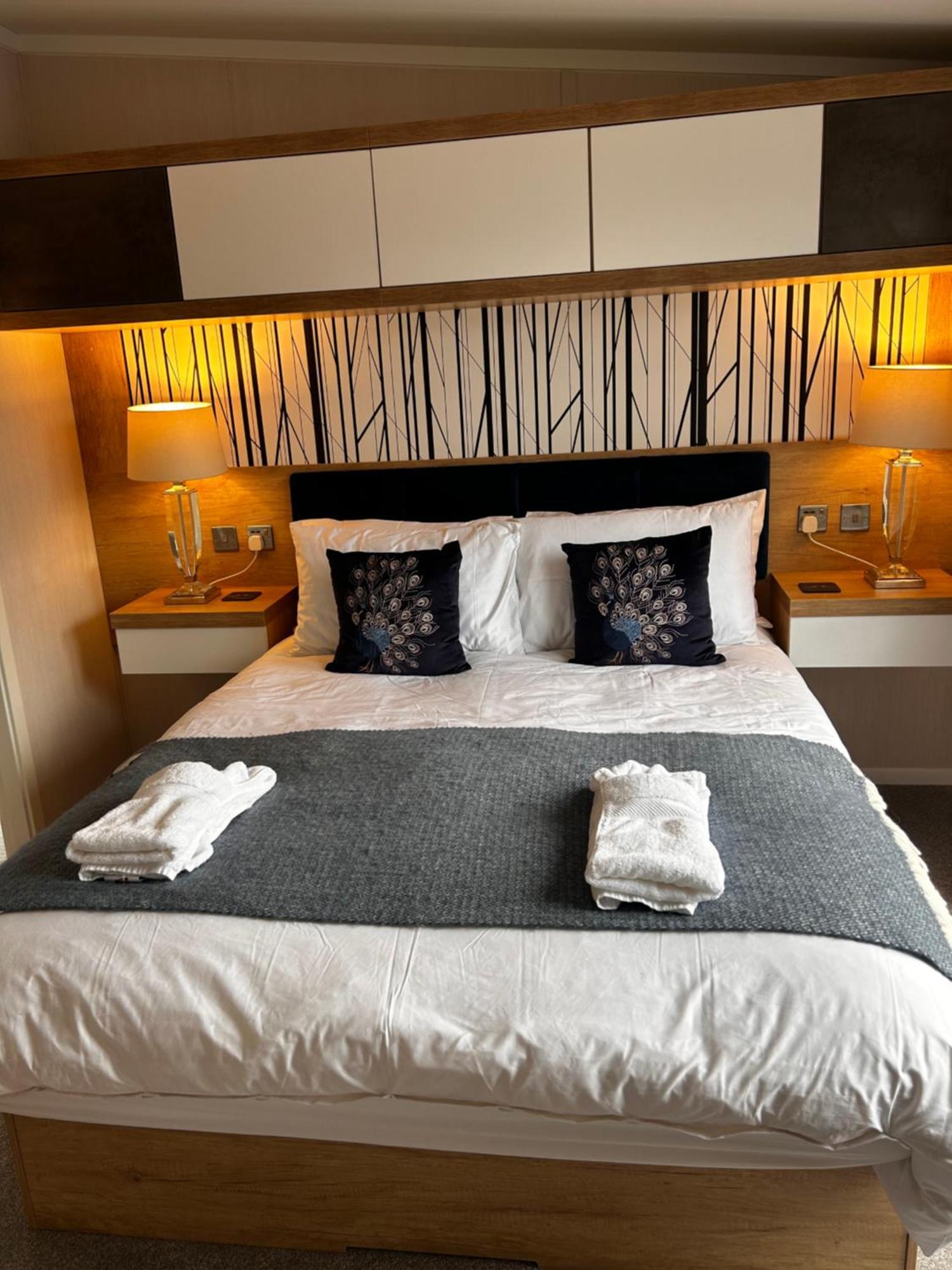 Hotchkin Lodge Woodhall Spa Buitenkant foto